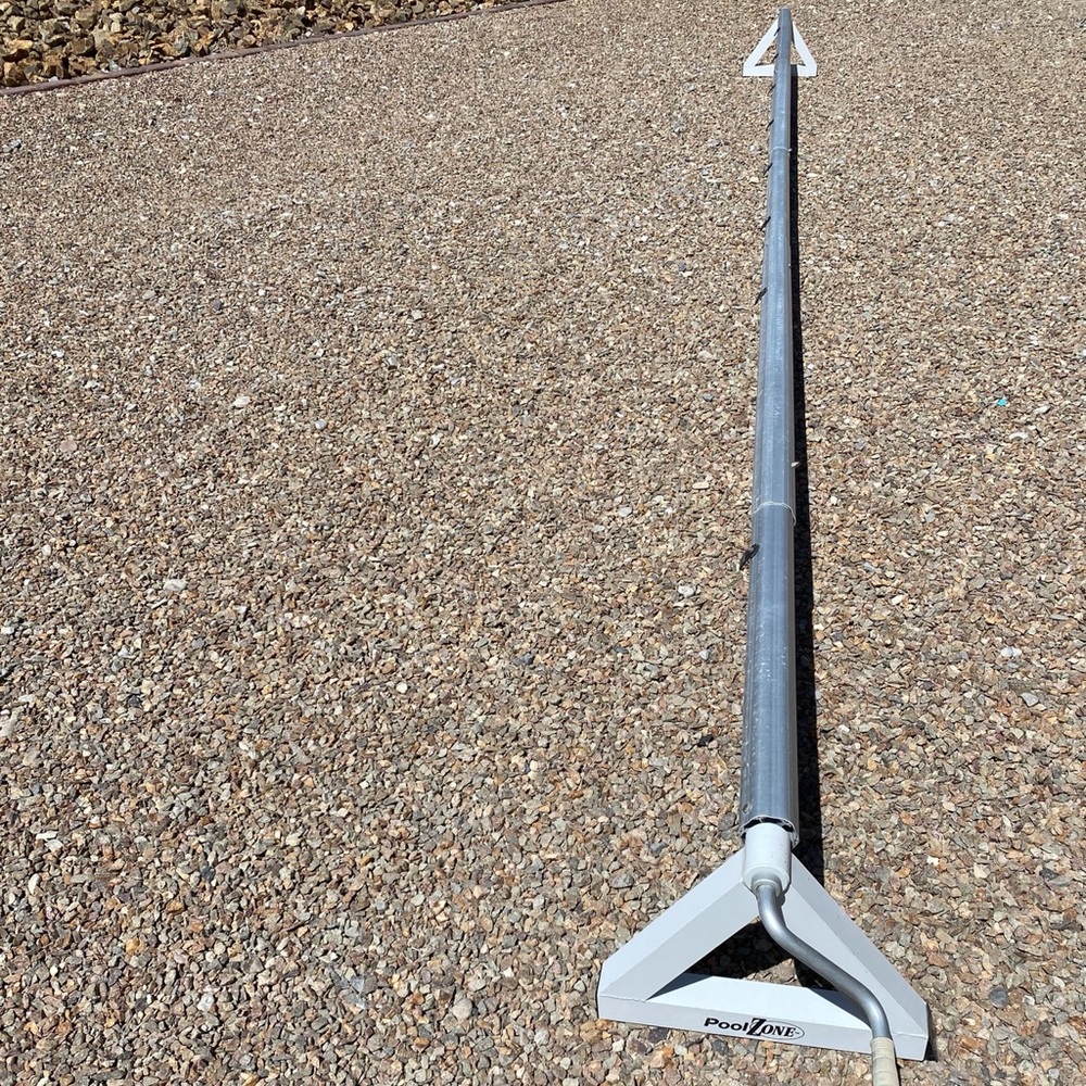 The PoolZone Resin Solar Cover Reel
